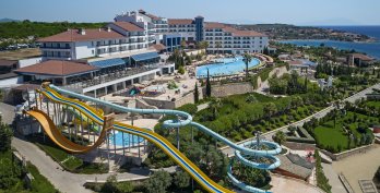 Royal Teos Thermal Resort  Clınıc & Spa 